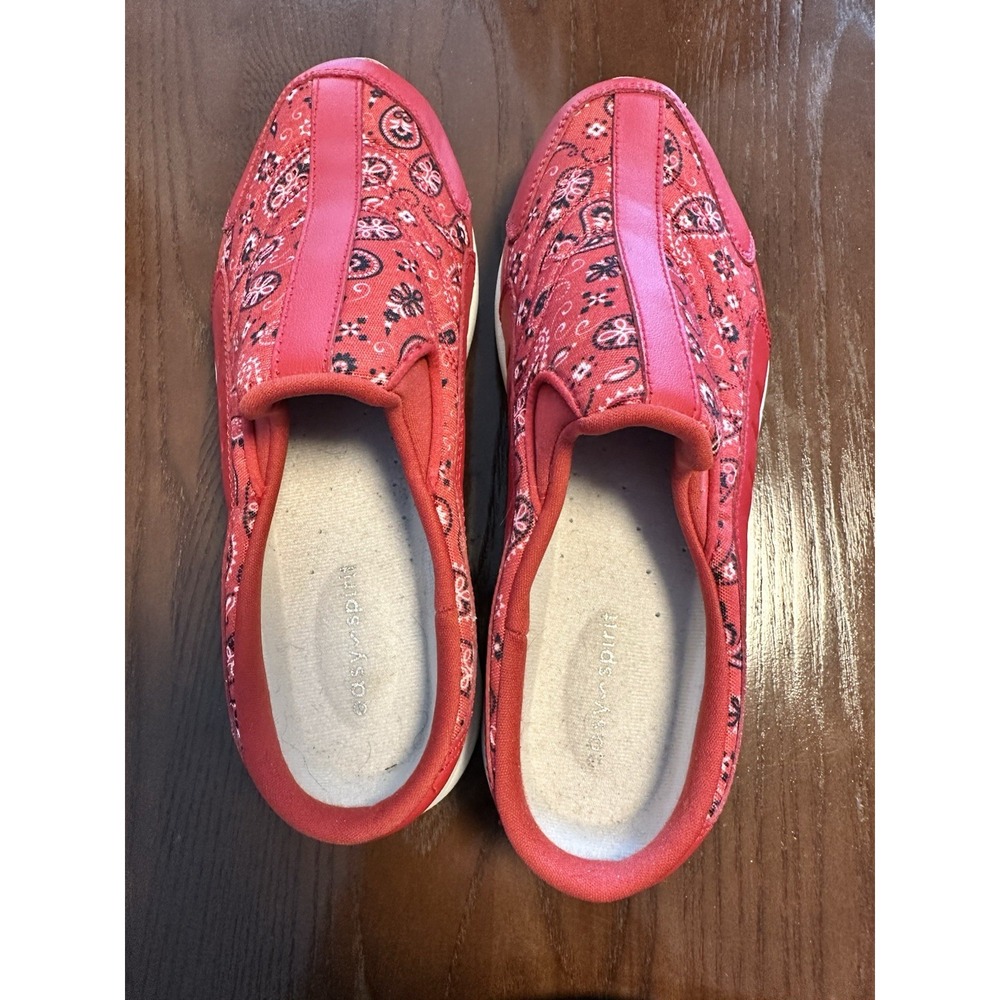 Fashionable Women's Traveltime Clogs in Red Bandana - Size 6.5 Preowned‎